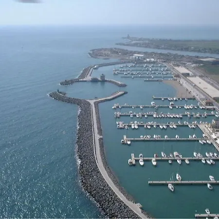 Piuma Celeste A Due Passi Dal Mare E Dal Centro Storico Lägenhet *