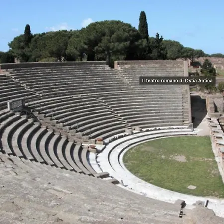 Piuma Celeste A Due Passi Dal Mare E Dal Centro Storico Lido di Ostia