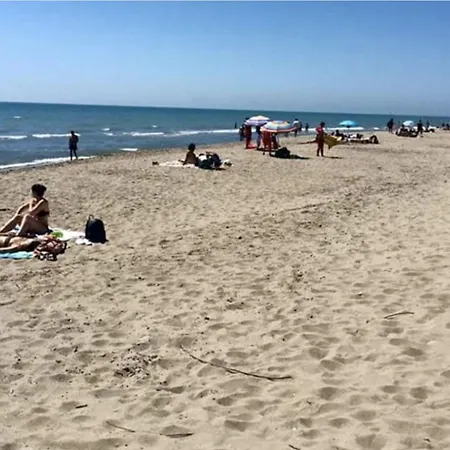 Lägenhet Piuma Celeste A Due Passi Dal Mare E Dal Centro Storico Lido di Ostia